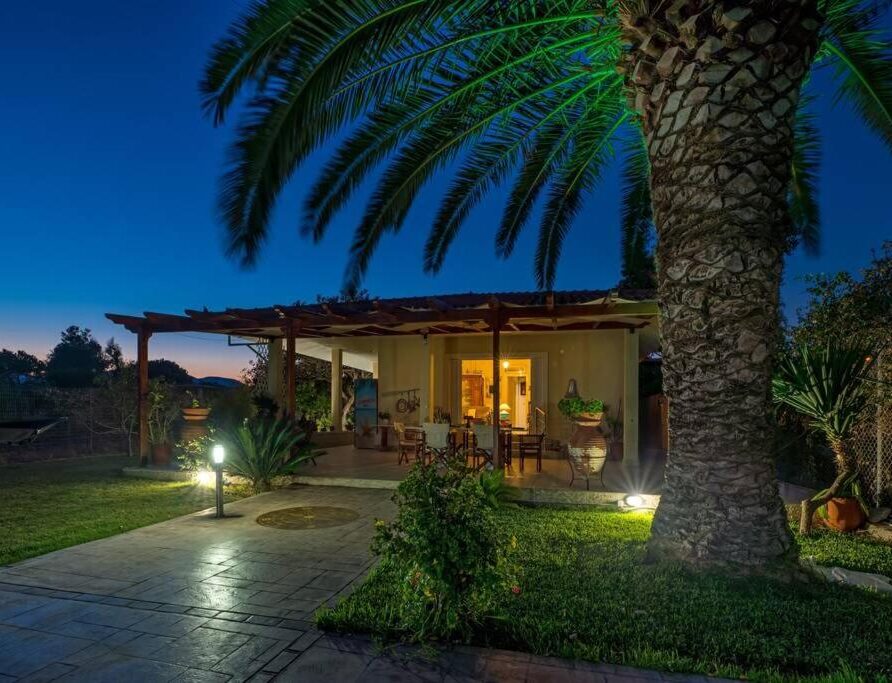 Maria’s Mansion