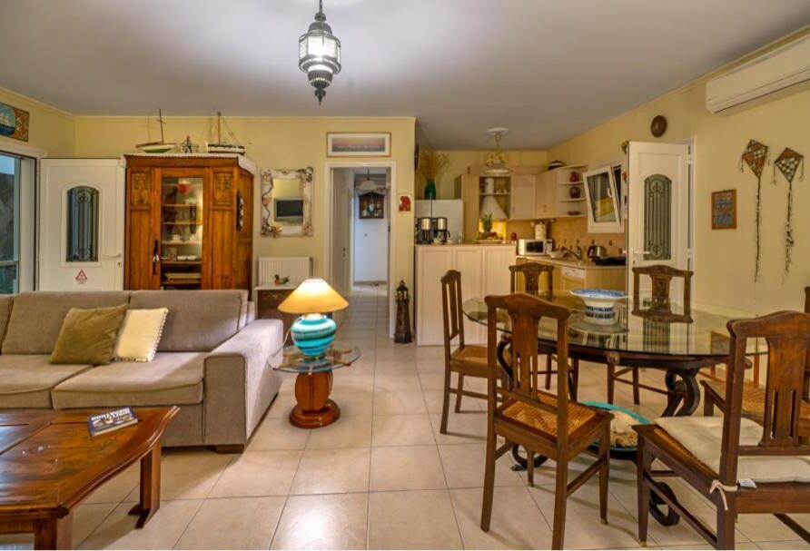 marias mansion